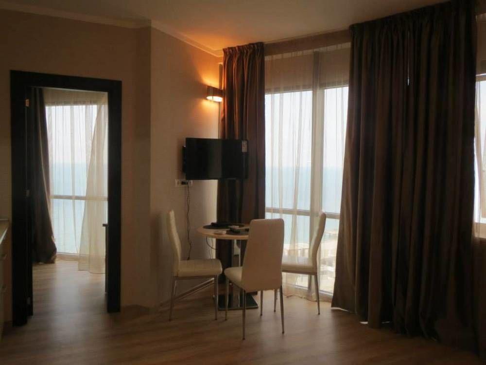 Batumi Apartment Екстериор снимка