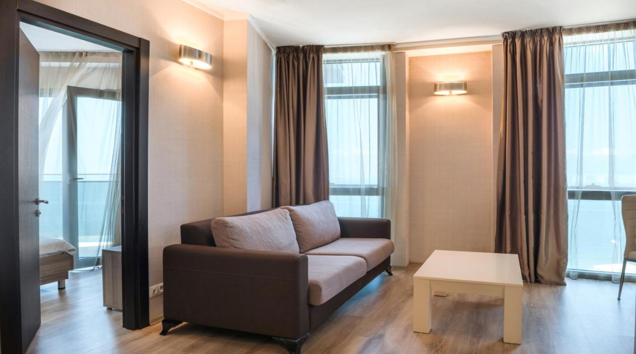 Batumi Apartment Екстериор снимка